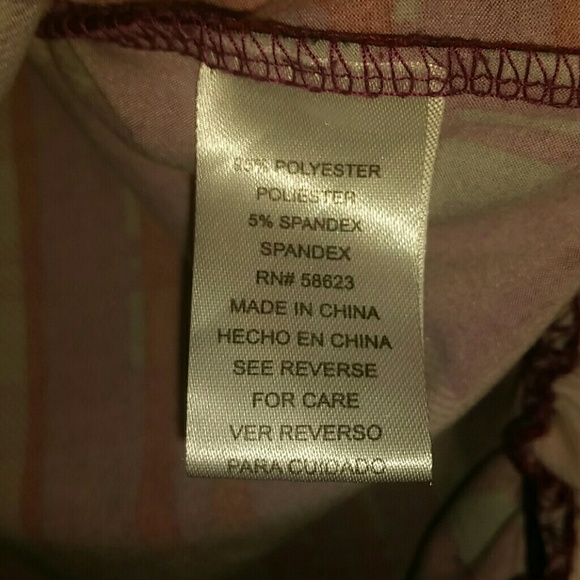 Cupcake Cafe Maternity 3/4 sleeve plaid blouse - Picture 4 of 6